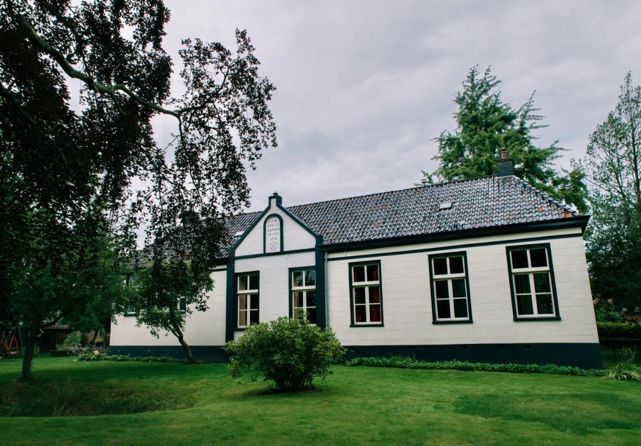 Pastorie Tijdverblijf Zuidhorn Экстерьер фото